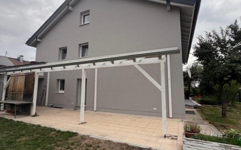 4. Frei Fassade grau 4. Frei Fassade grau